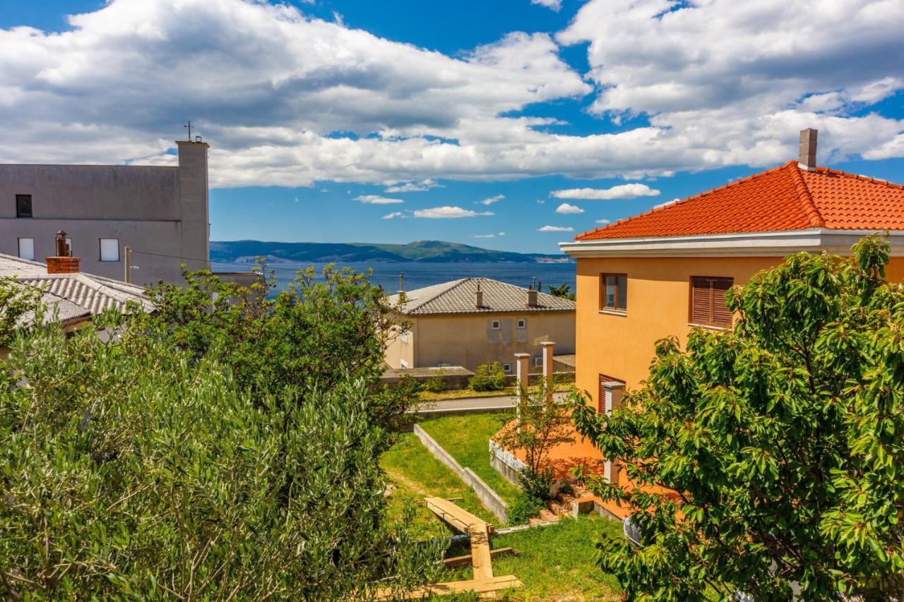 Azur Novi Vinodolski Bagian luar foto